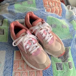 Adidas falcon pink